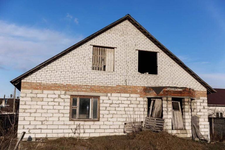 Stone veneer benefits for exterior masonry upgrades