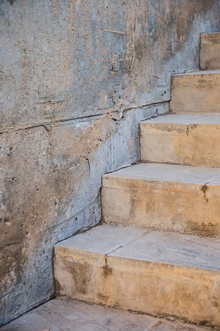 Step sidewalls Richmond Hill concrete front entrance