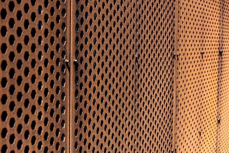 Brick privacy walls for backyard and patio masonry