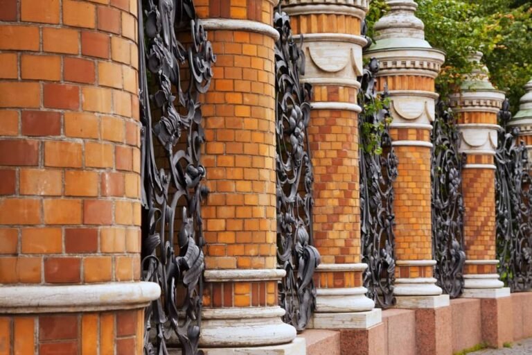Brick column design for exterior masonry entrance